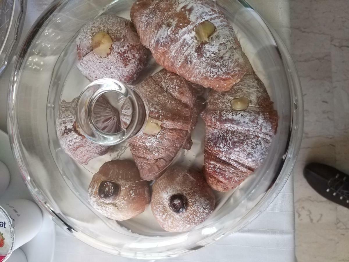 Antichi Soffitti Panzió Catania-Fontanarossai nemzetközi repülőtér Kültér fotó